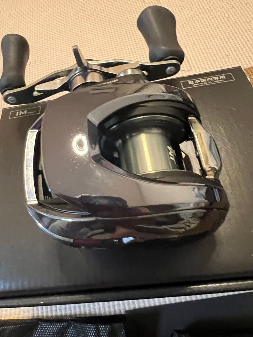 リール 24IMZ TW 200H-C