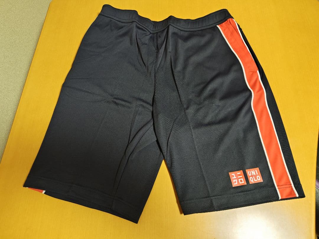 UNIQLO テニスパンツ M 新品未使用