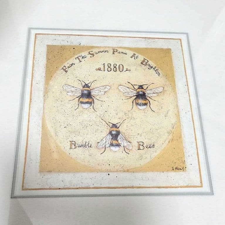 高級感あり 大型アンティーク風木製額 45.5㎝×45.5㎝ 三枚セット