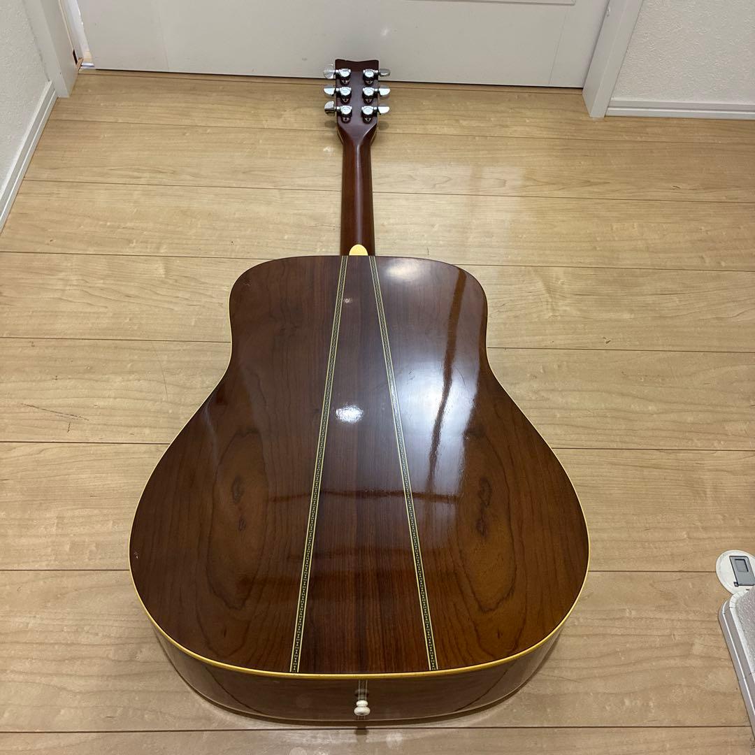 弦高低い調整済み　YAMAHA オレンジラベルfg-401 素晴らしい音です