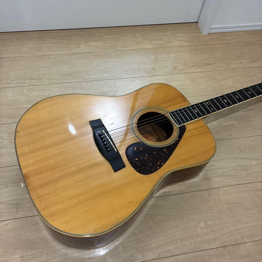 弦高低い調整済み　YAMAHA オレンジラベルfg-401 素晴らしい音です