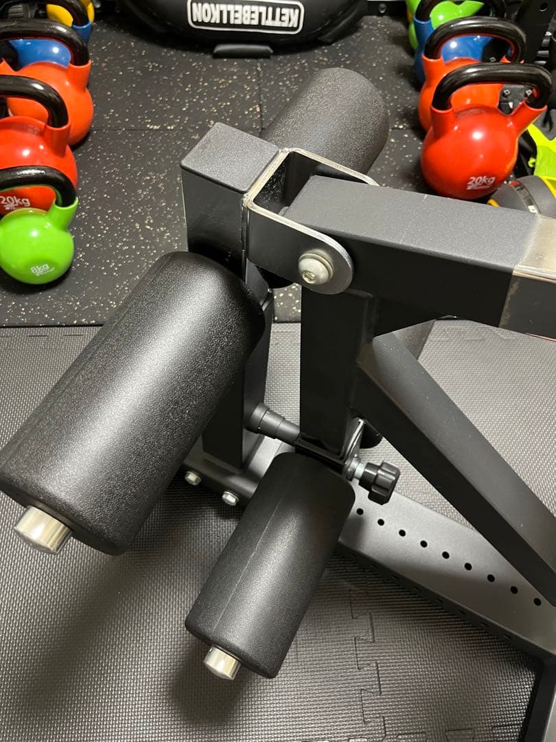 【足立区・引き取り限定】GFCレッグストレングス1stロット支柱オプション付