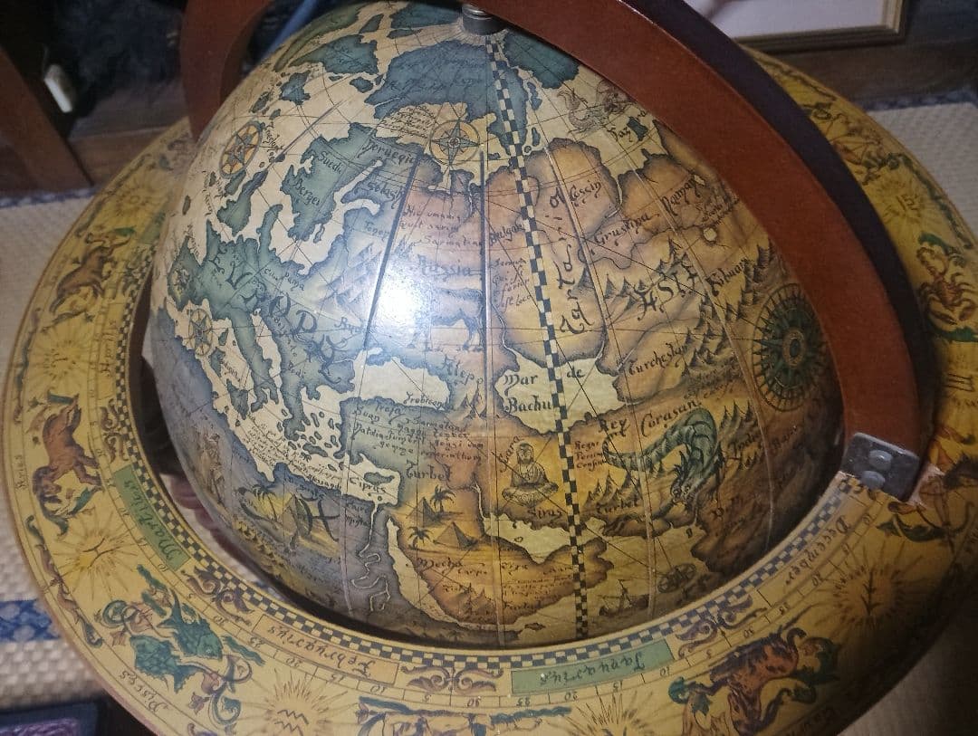 木製古地図風地球儀