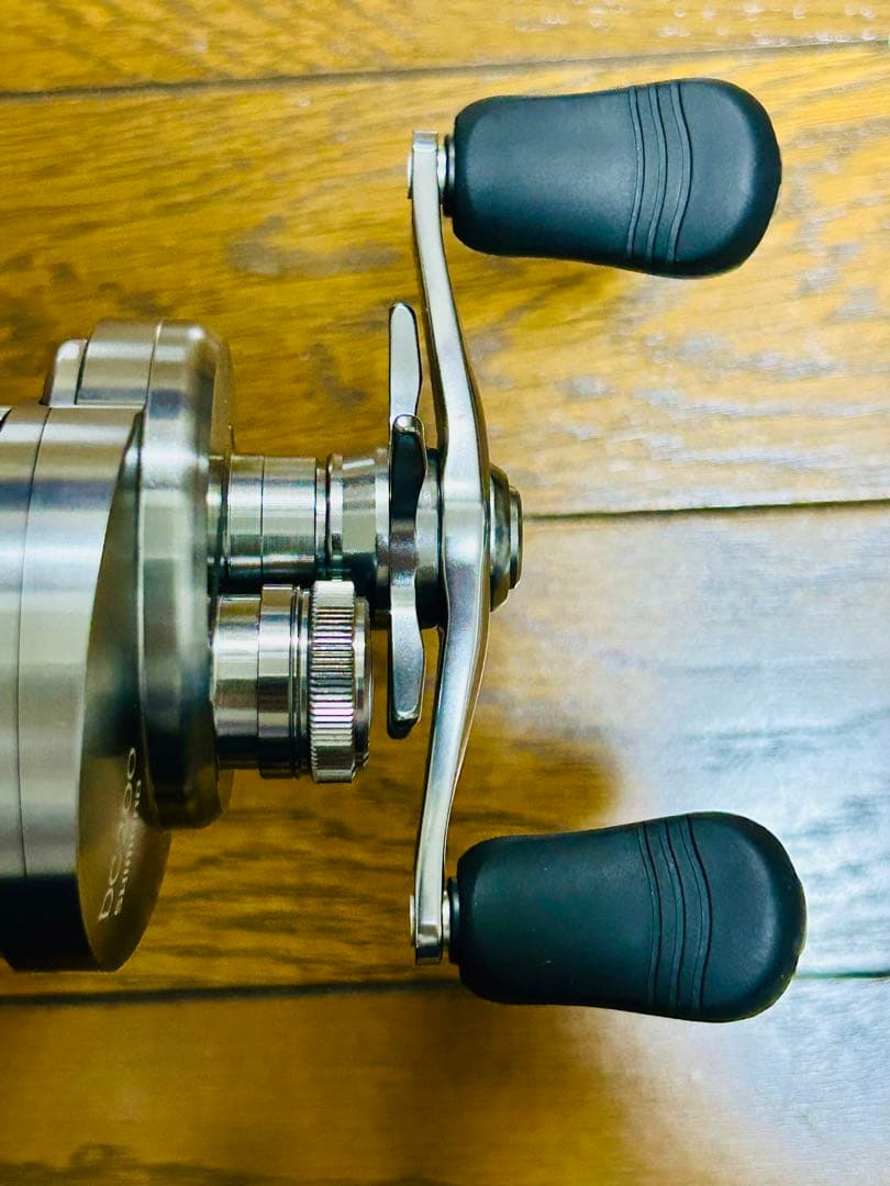 リール SHIMANO 19CALCUTTA CONQUEST DC200