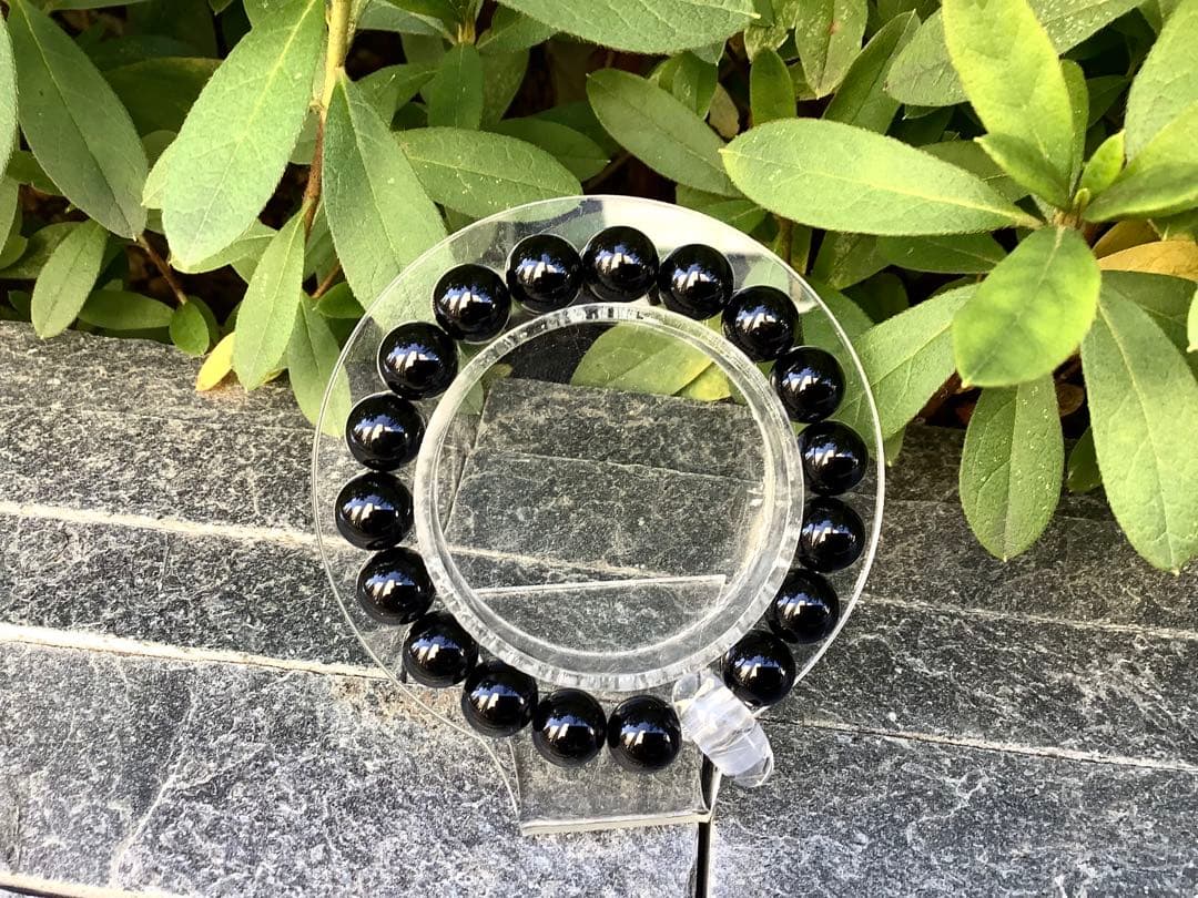 ✳15万円以上‼️最強パワー宿る貴重黒平水晶モリオン勾玉＊ブレスレット絶対おすすめ