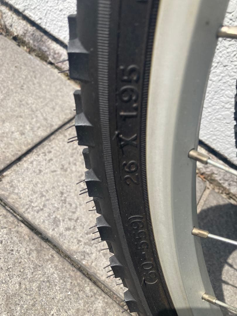 UGO片山右京モデル　折りたたみマウンテンバイク