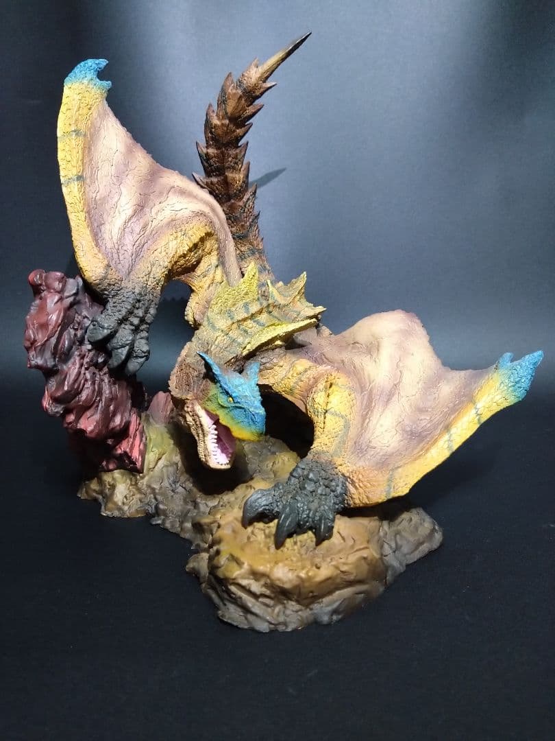 【開封品】カプコンフィギュアビルダー 轟竜 ティガレックス (復刻版)