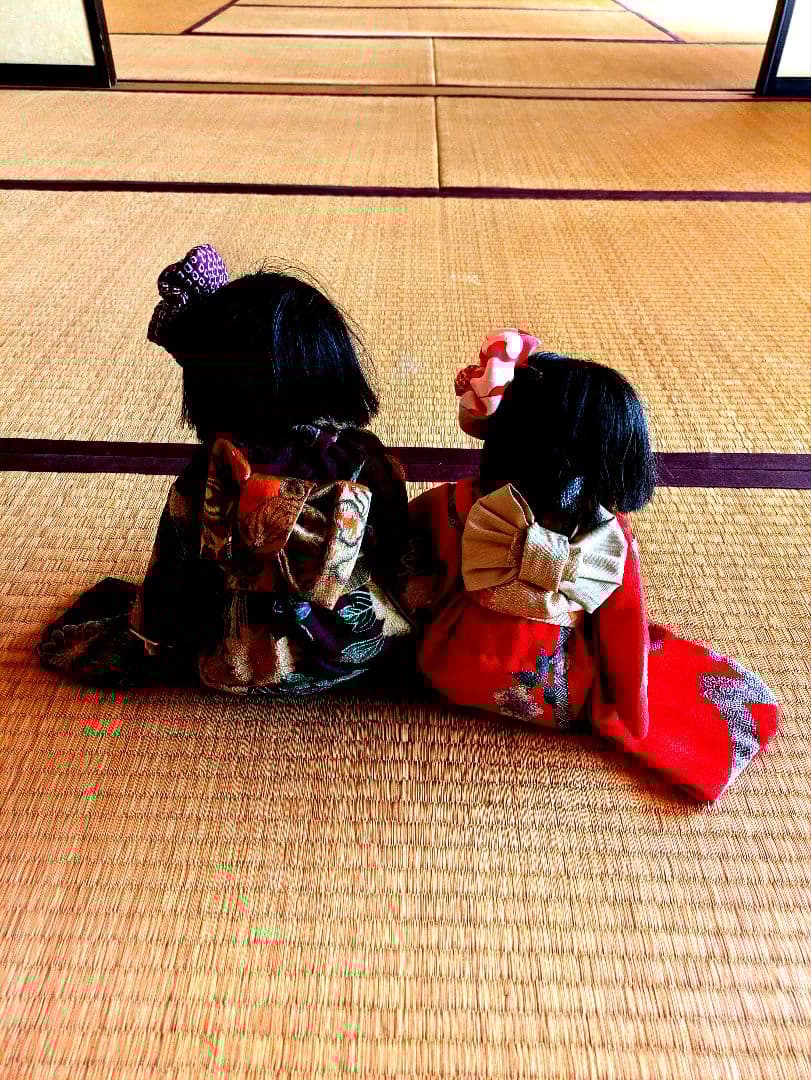 2*r様 昭和初期　正絹縮緬　市松人形 ２体 伝統工芸品 紫 赤　ビスクドール