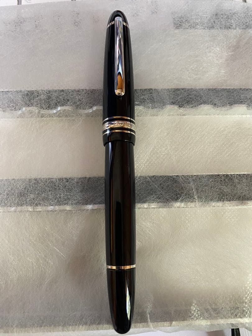 モンブラン　マイスターシュテュック　P146 ル・グラン　プラチナライン　万年筆