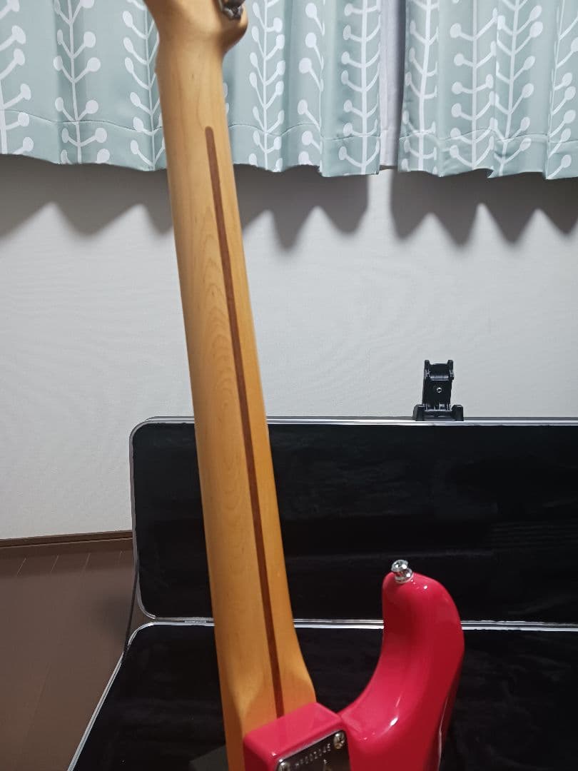 Fender usa Vintage Hot Rod ’50s 　グロスラッカー