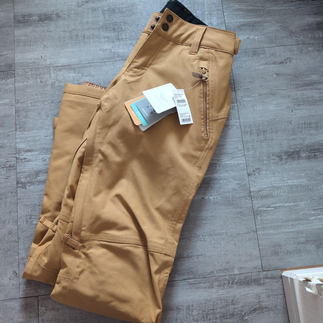 お値下げ！新品同様　ROXY スノーボードウェア（女性用）