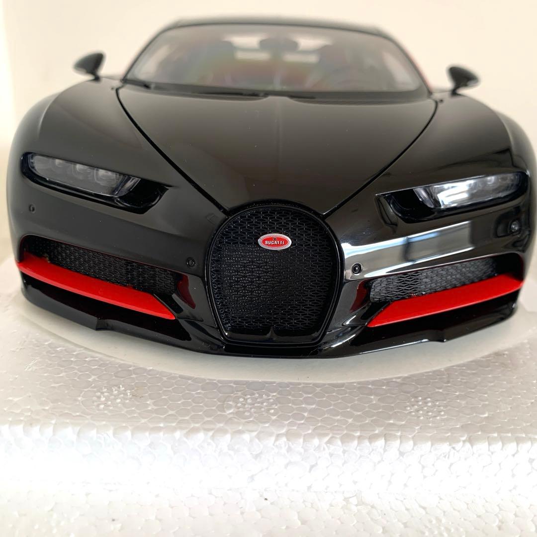 自動車 1/18 AUTOart Bugatti Chiron 2017 70991