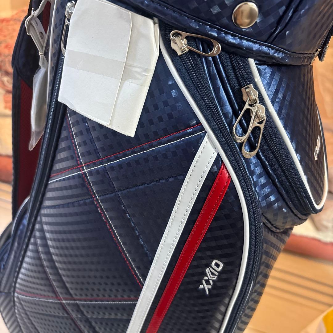 ゼクシオ　キャディーバック　タグ付き