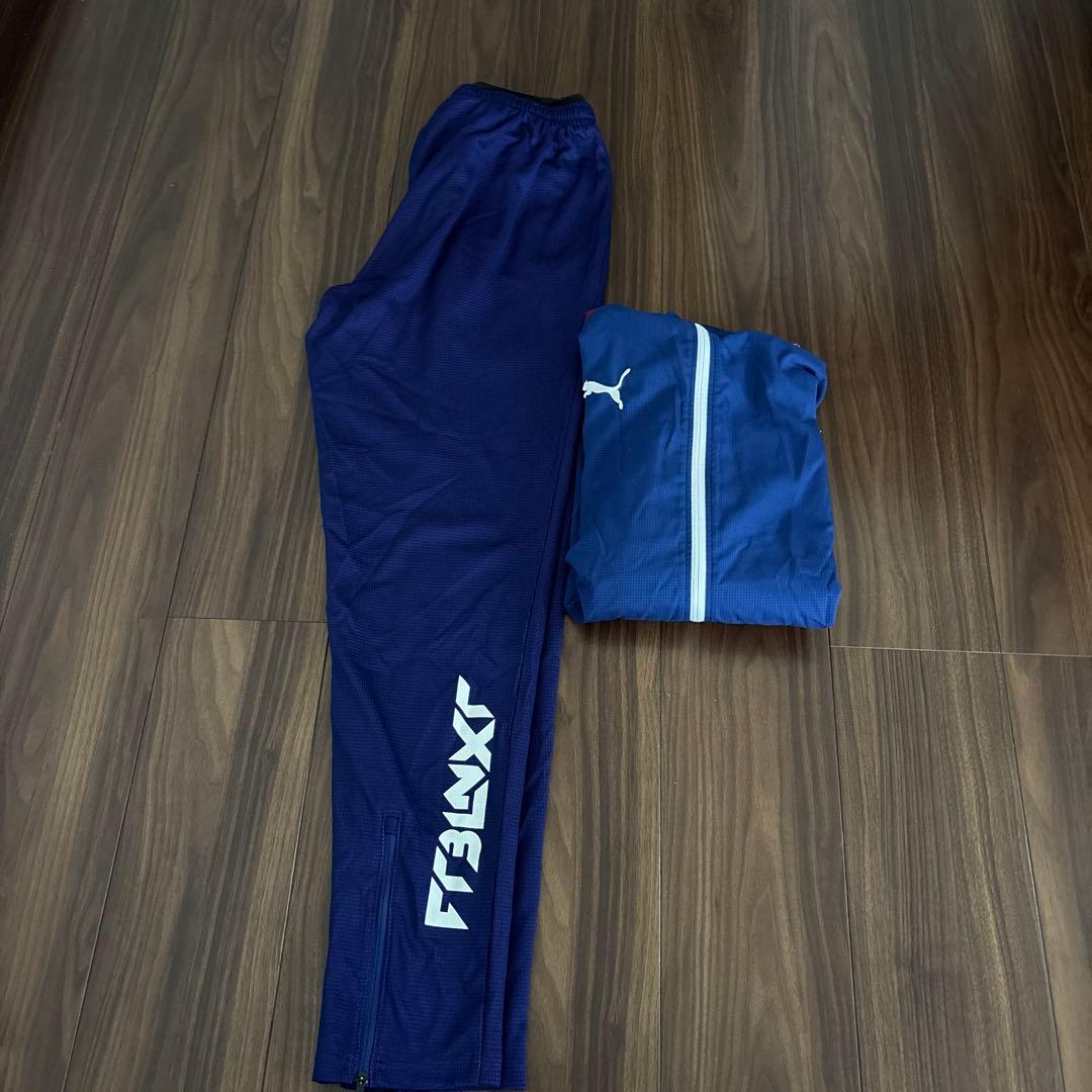 売り切り！お買い得！FTBLNXTサッカートレーニング長袖、半袖上下4点セット