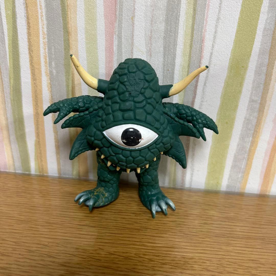 ウルトラマン　怪獣　14体　ソフビ　ウルトラ怪獣500 2013年　生産終了品