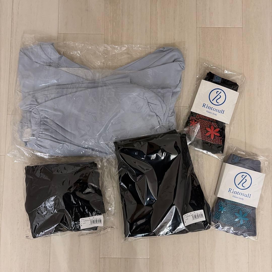 【未開封】Rintosullヨガウェアセット Mサイズ ※値下げしました
