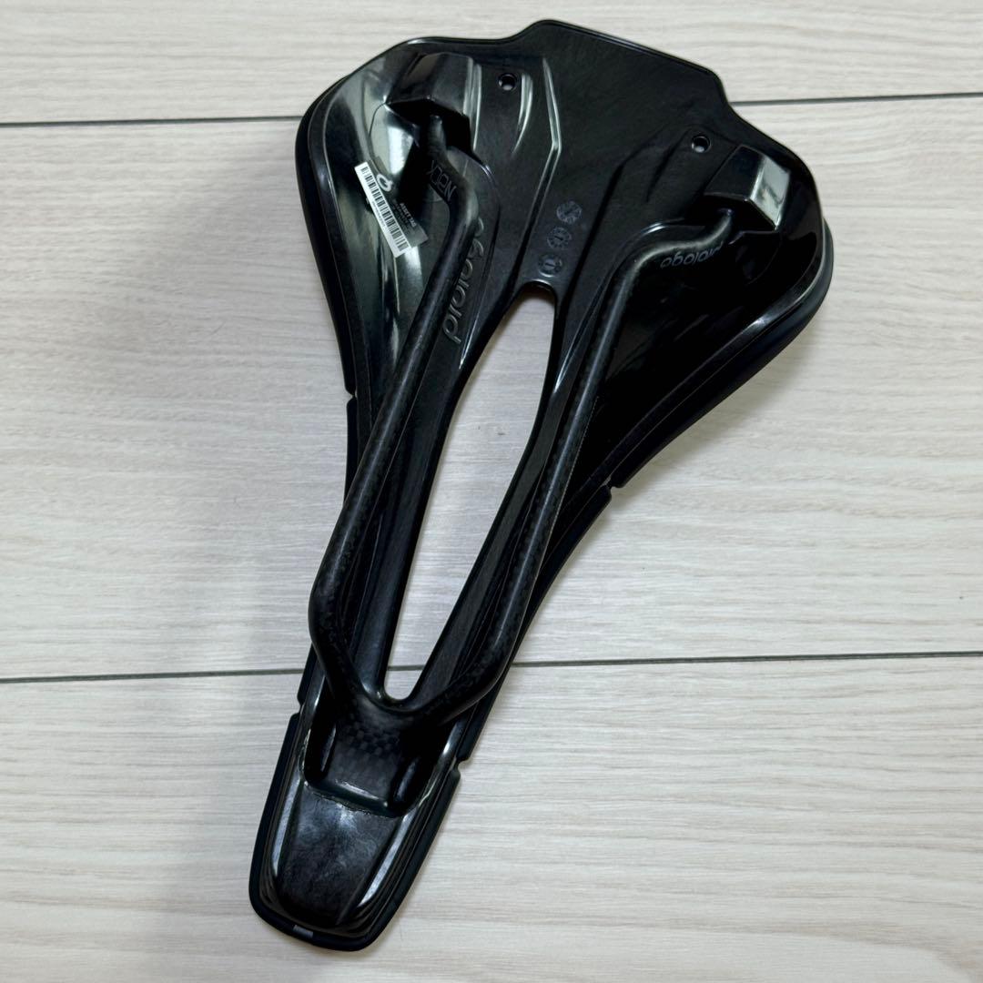 【限定モデル】 prologo SCRATCH M5 PAS NACK サドル