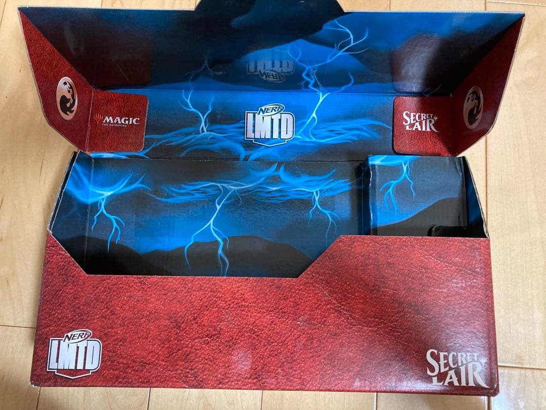 ナーフ　シェルストライク限定版