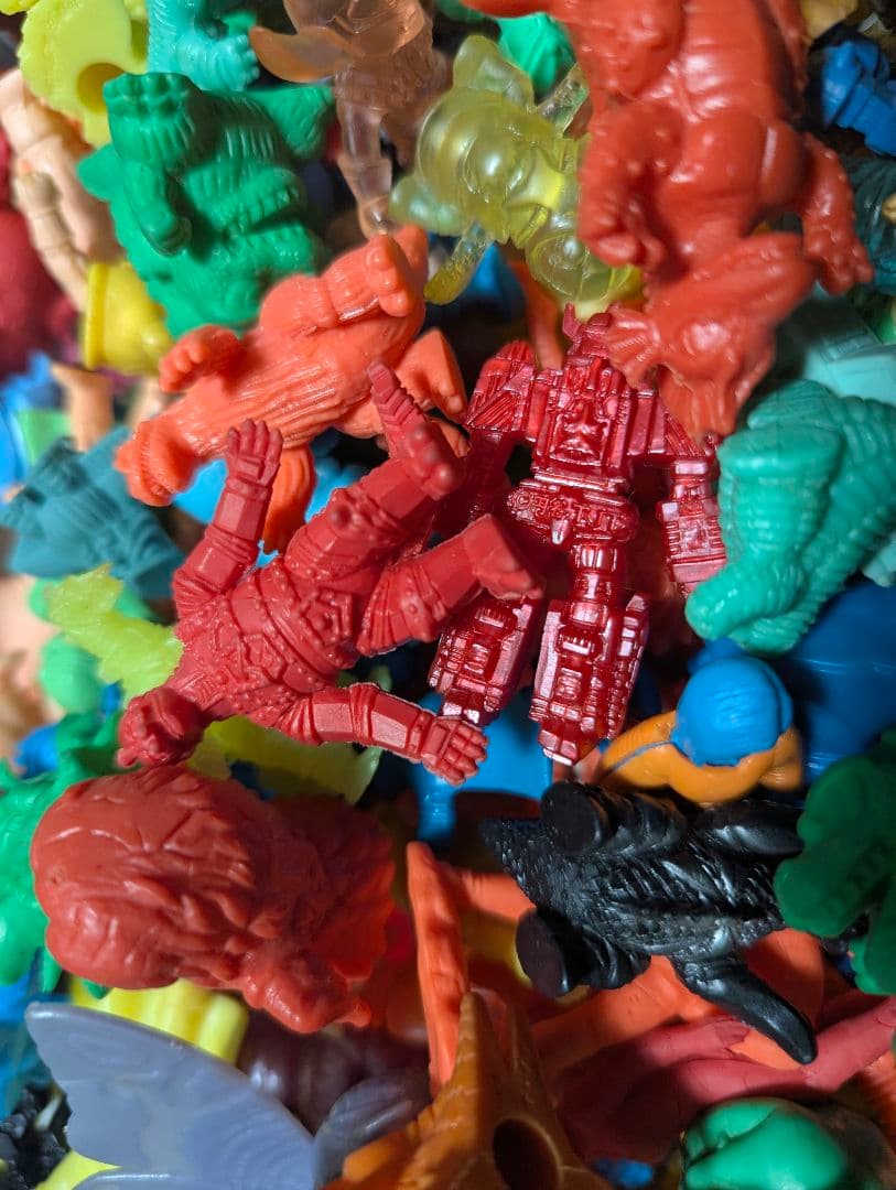 怪獣消しゴム ゴジラ ウルトラ怪獣他②