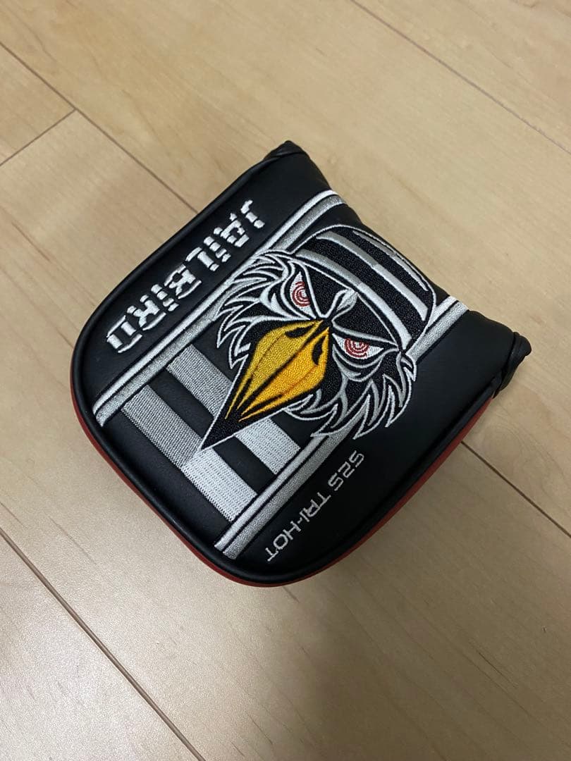 Square 2 Square TRI-HOT JAILBIRDパター