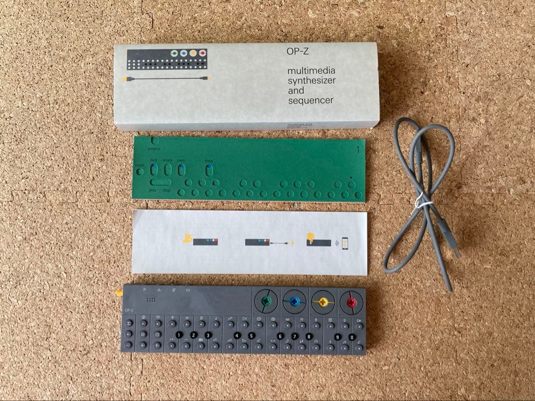 OP-Z シンセサイザー | Teenage Engineering