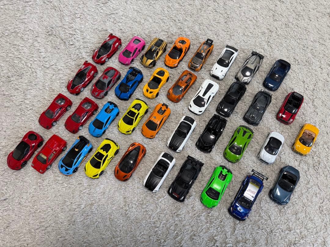 トミカ ミニカー 146台 トラック付き まとめ売り 大量 中古