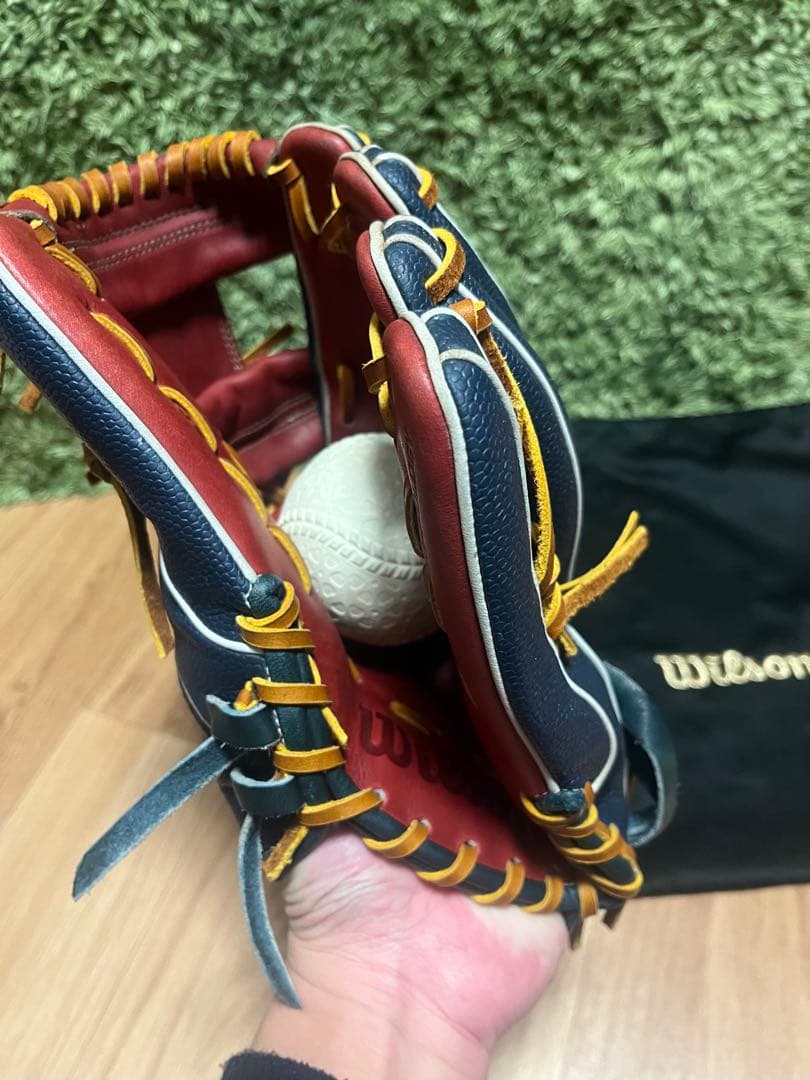 ウィルソン ワナビーヒーローデュアル 軟式内野手用87型 ネイビーSS×レッド