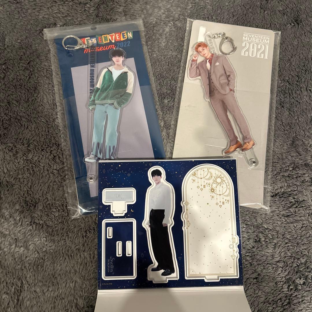 本日のみ12000円！SEVENTEEN ドギョム アクスタ セット