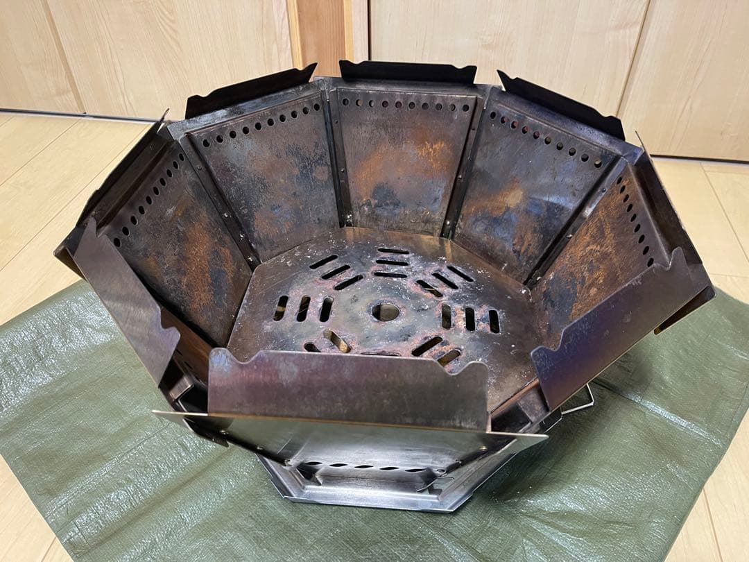 マウントスミ　BUD BONFIRE　二次燃焼焚火台