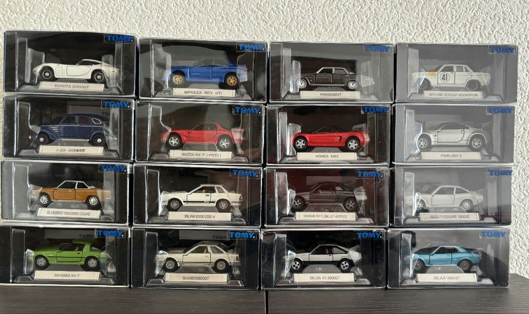 トミカリミテッド32台セット
