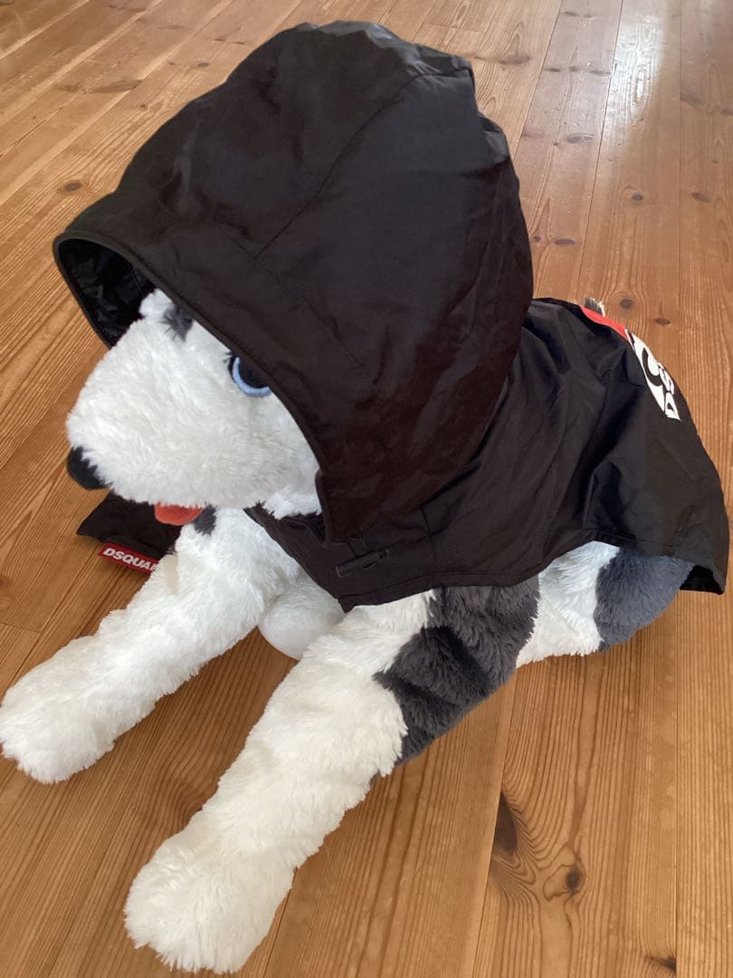 訳あり未使用品【DSQUARED2】犬用コート　Lサイズ　定価63800円