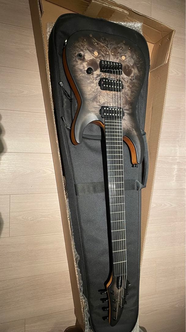 【パーツ交換あり】E-HR7-FX/BM (Black Burst) 7弦