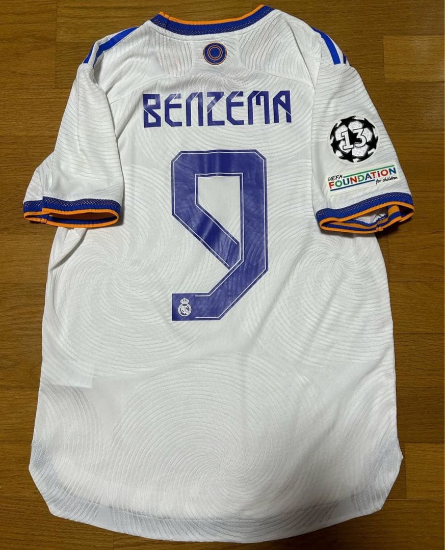 ア*ス様 正規品 レアルマドリード ベンゼマ オーセンティック ユニフォーム