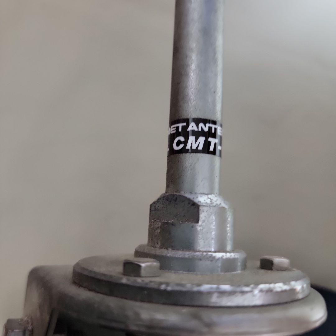 アマチュア無線　モービル用　機台とアンテナ台