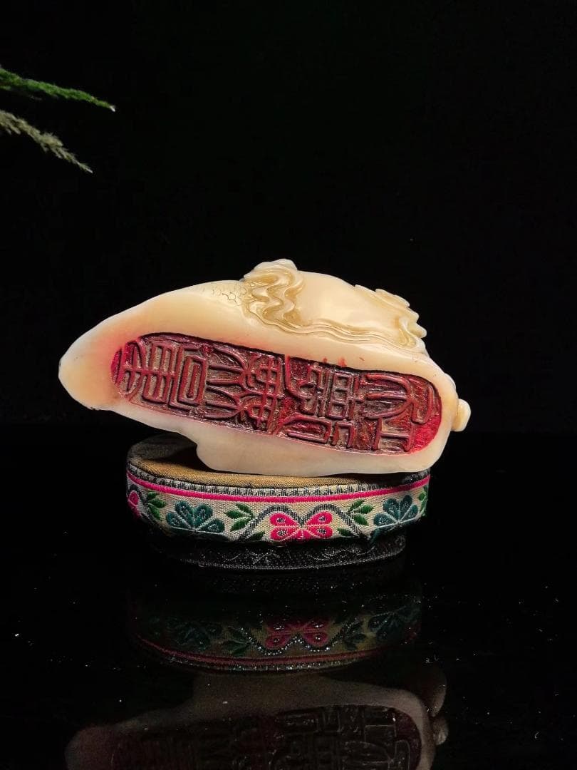 中国古美術・ 降龍羅漢・寿山石極品水晶銀田黄の印鑑・摆件・文房具・置物・賞物・書