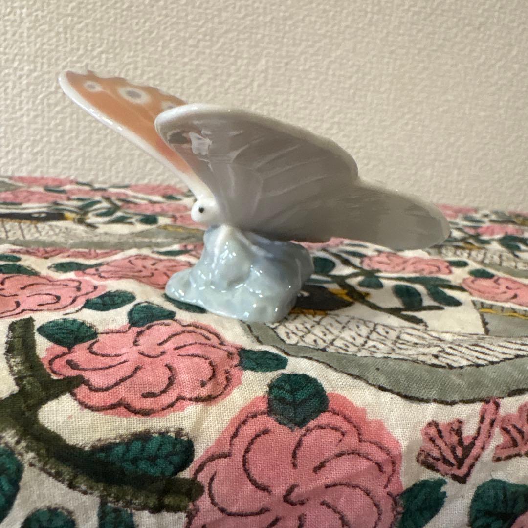 【美品】リヤドロ NAO 陶器 人形　蝶々