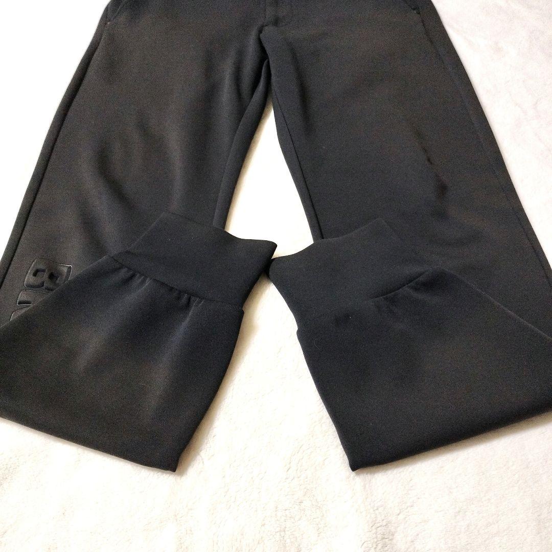 【近年モデル】ブリーフィング　ジョガーパンツ　３Ｄ　ロゴ　ストレッチ　黒