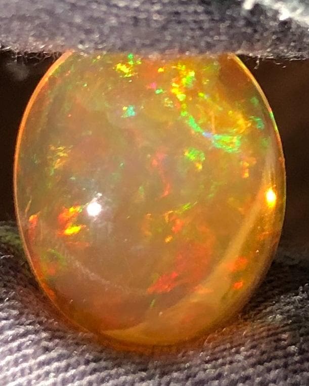 天然ファイアオパール 遊色効果有 6.602ct ソーティング付 ルース