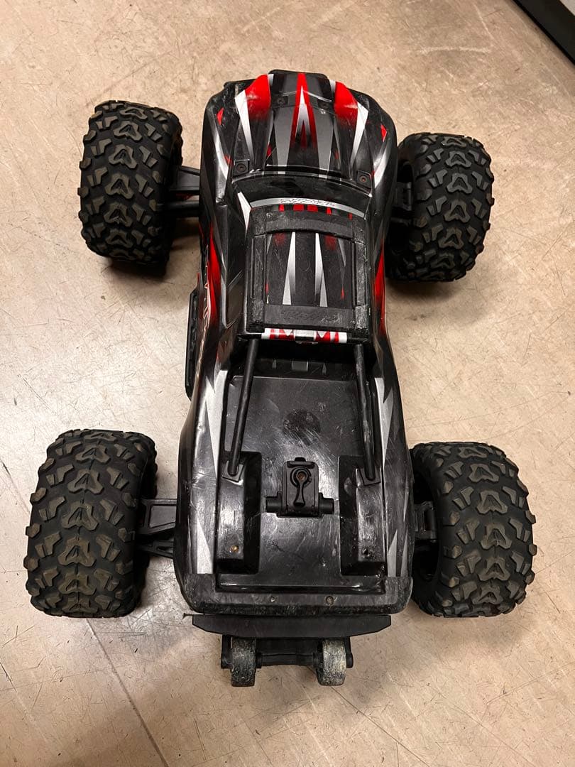 トラクサス　MAXX TRAXXS