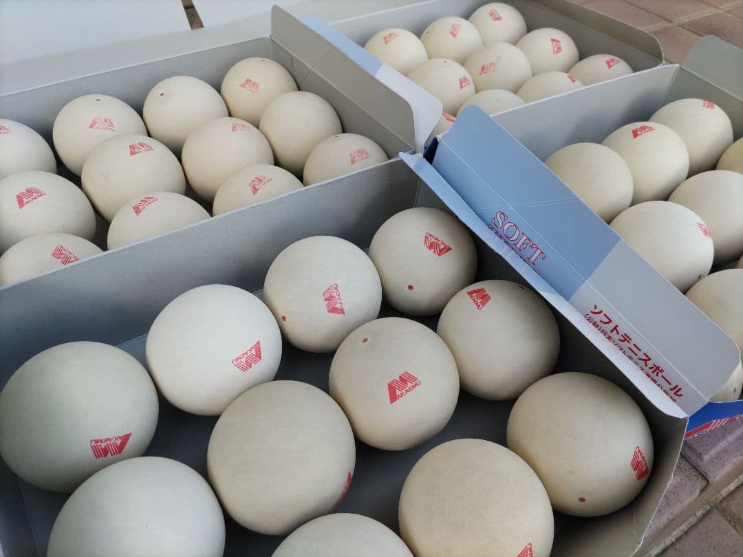 アカエム　48球（4ダース）ソフトテニスボール