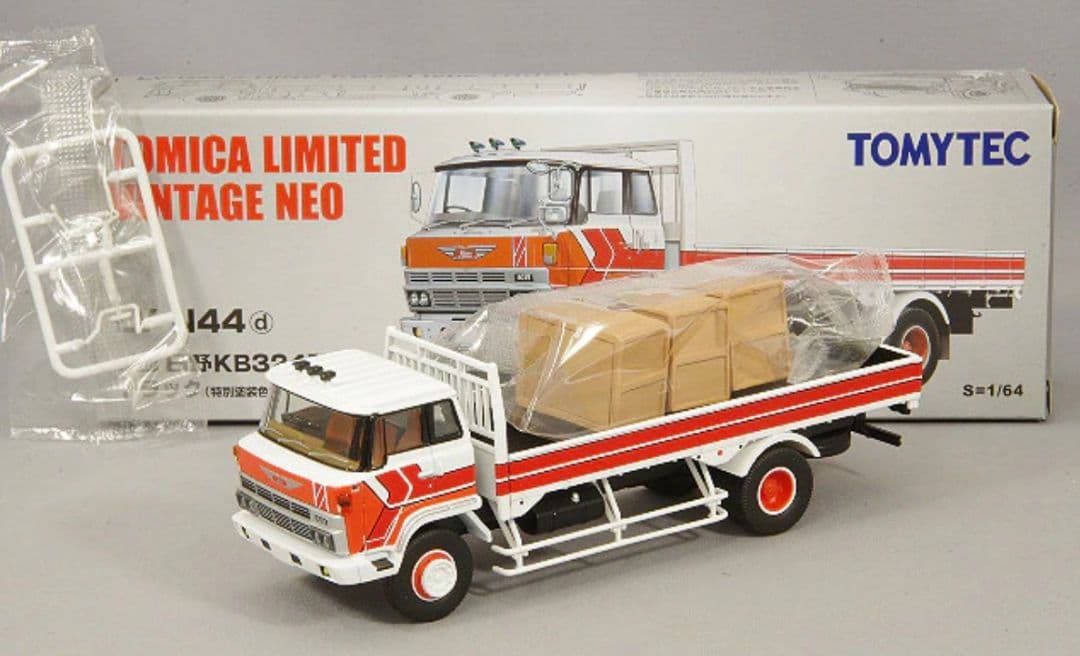 トミカリミテッドヴィンテージネオ 日野 KB324型 トラック (特別塗装色)