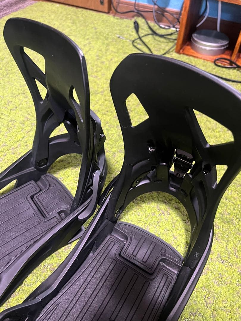 バートンステップオン　ブラックサイズM