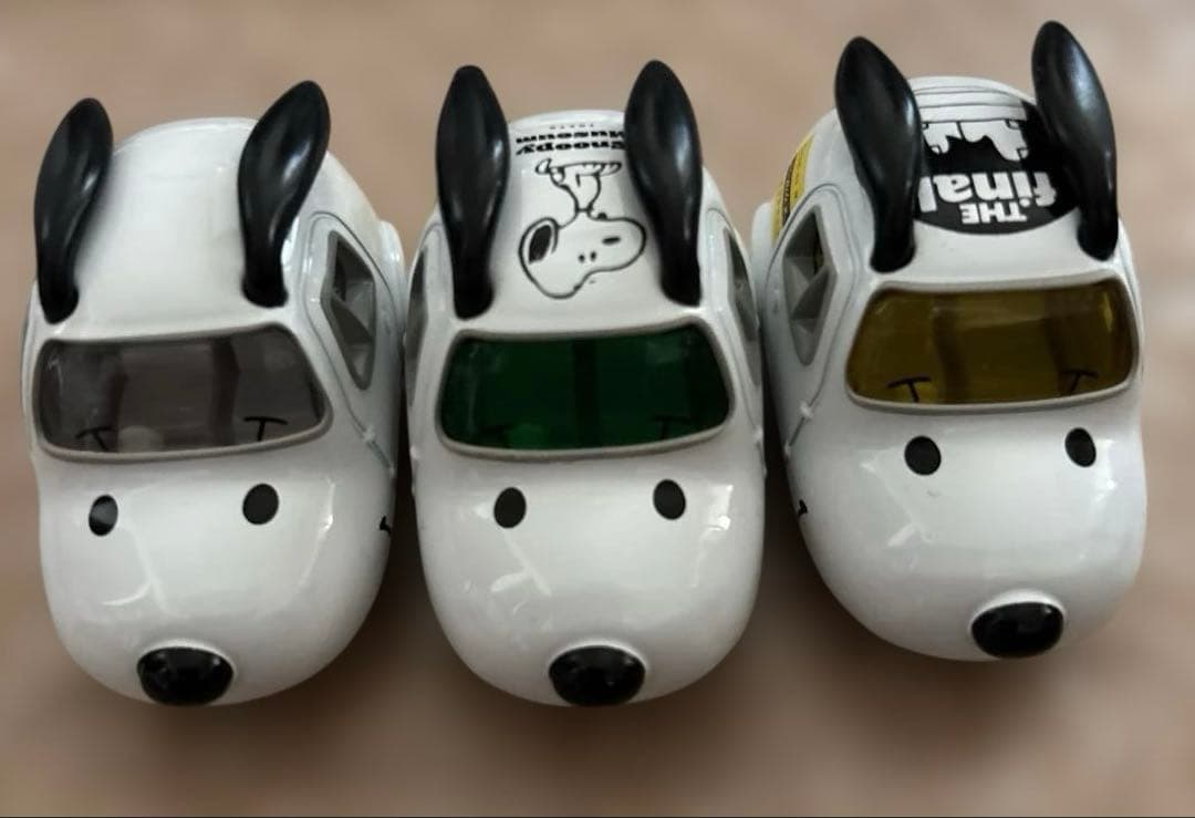 スヌーピー トミカ　ミニカー＆バス