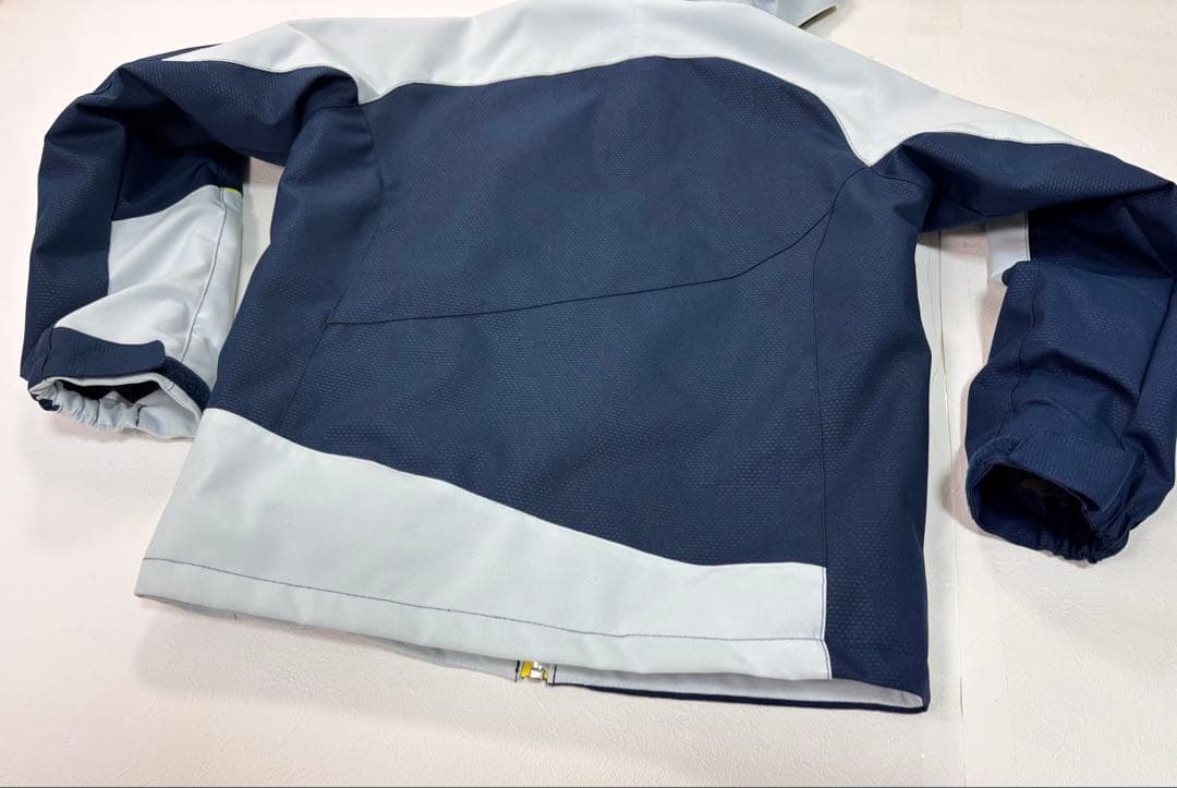 【美品】phenix フェニックス スキーウェア 上下セット 140 男の子