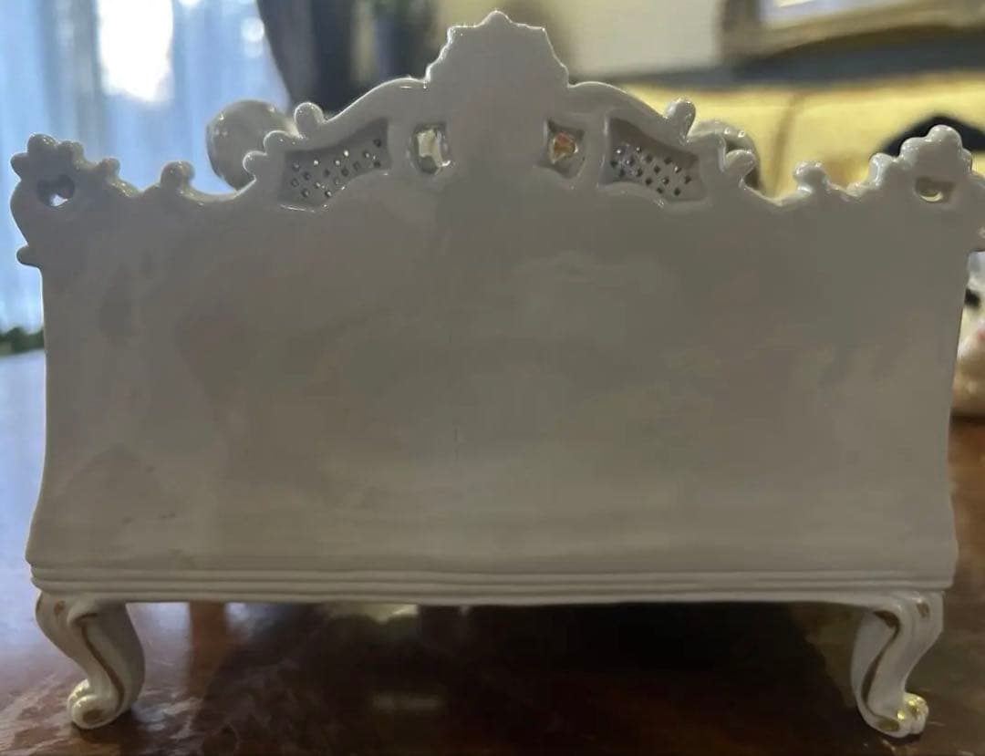 美品★Meissen (ソファーの二人)ケンドラー　マイセン　フィギュリン　人形