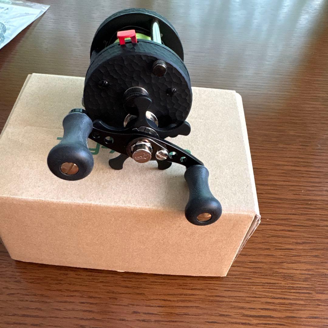 五十鈴工業　トライアングル　BC420SSSCh 限定デザイン