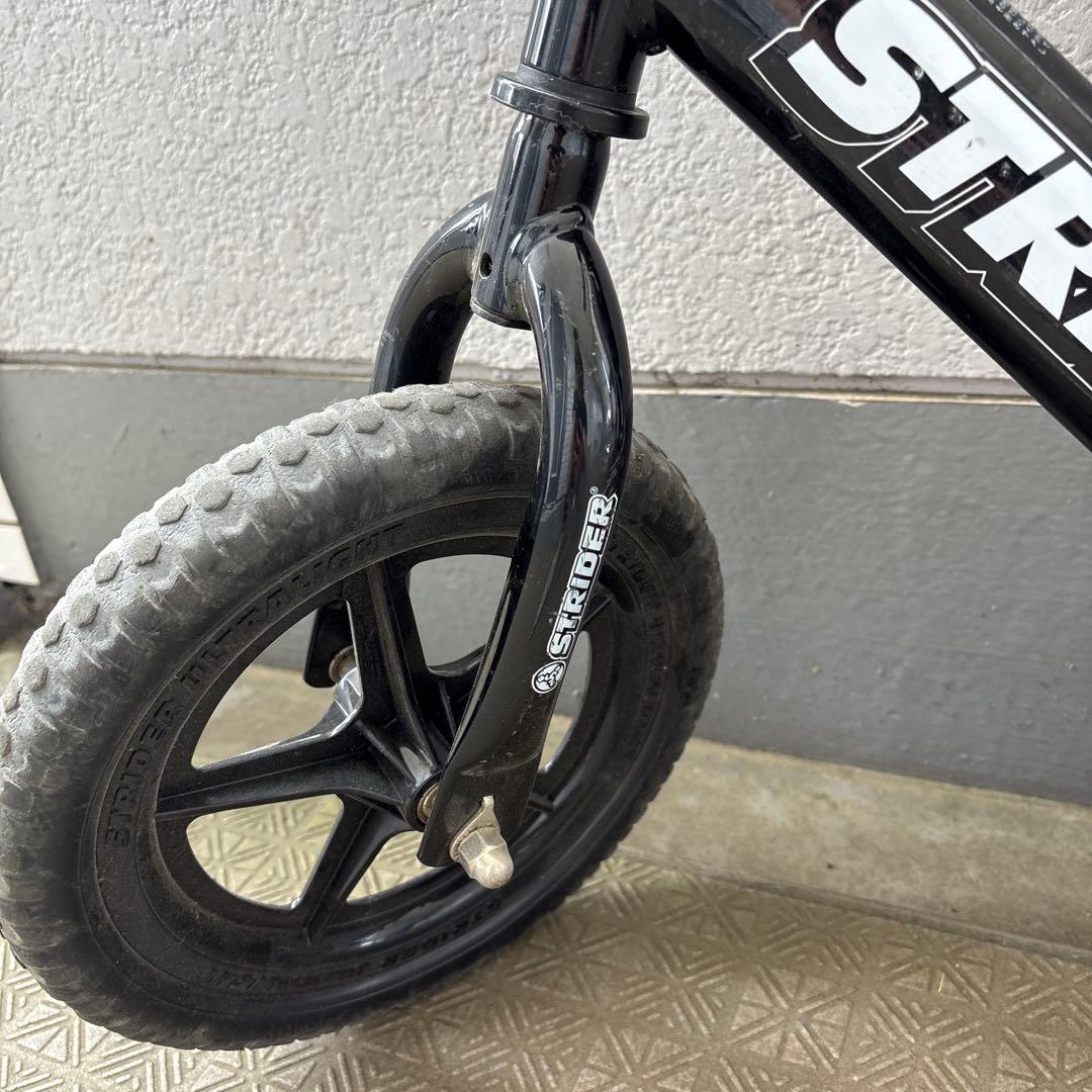 【箱説明書スタンド付】STRIDER 黒　12Sport ストライダー