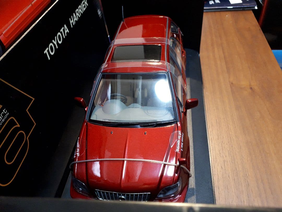 トヨタ ハリアー オートアート AUTOart 1/18 未使用 絶版