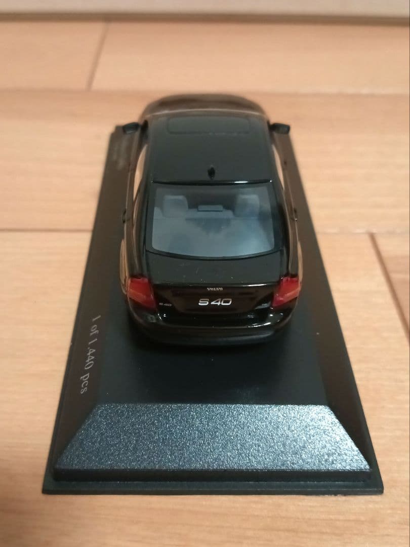 MINICHAMPS✪Volvo S40 1:43スケール