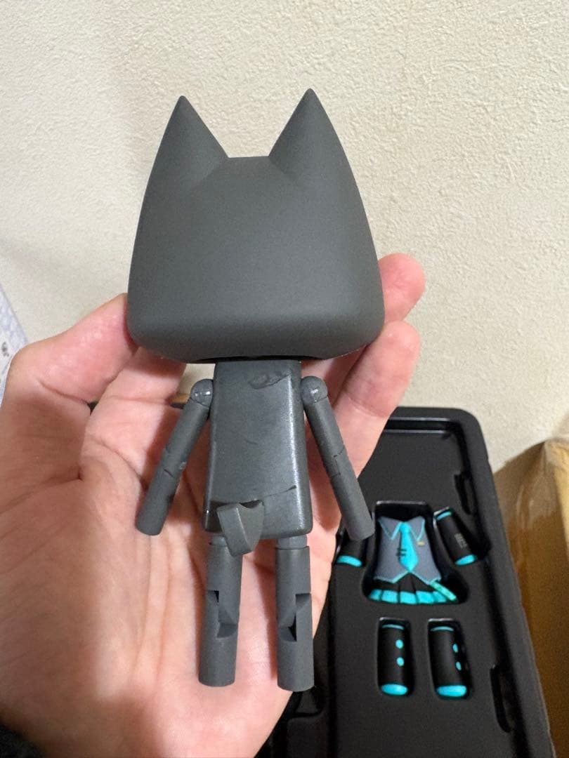 リボルテック どこでもいっしょ 初音ミクver. クロ 484026115